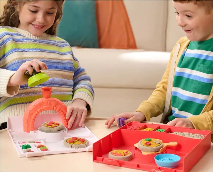 Kinetic Sand. Puszysta pizza zdjęcie 3