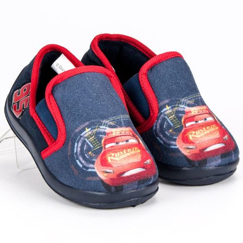 Wsuwane kapcie auta r.24 na Arena.pl