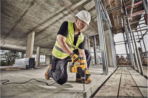 MŁOTOWIERTARKA SDS PLUS 950 W D25333K DEWALT na Arena.pl