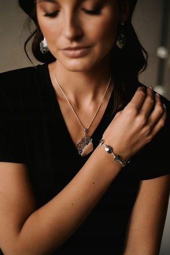 Srebrny wisiorek pr925 zawieszka na łańcuszek ażurowy liść listek na Arena.pl