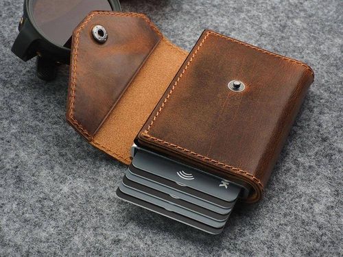 Portfel RFID PORTER - Saddle Leather 1746 na Arena.pl