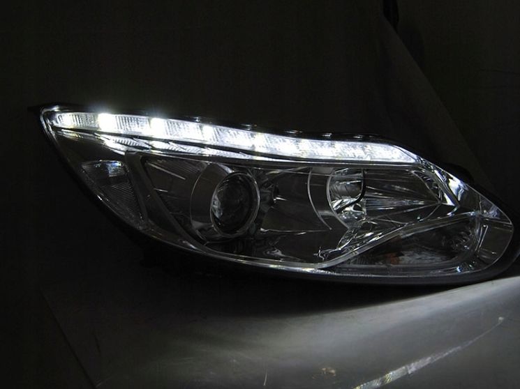 LAMPY PRZEDNIE DO FORD FOCUS MK3 OD 2011 DO 2014 LED CHROME zdjęcie 4