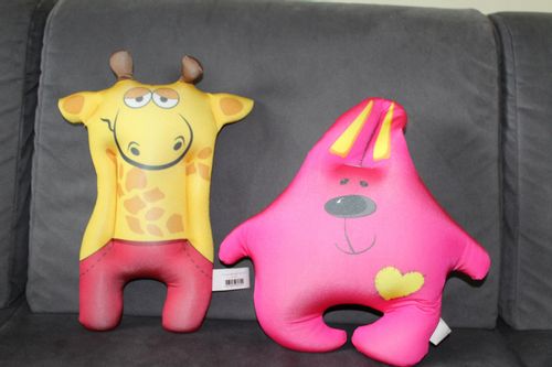 Relaksacyjna poduszka 3D prezent dla dziewczyny na Arena.pl