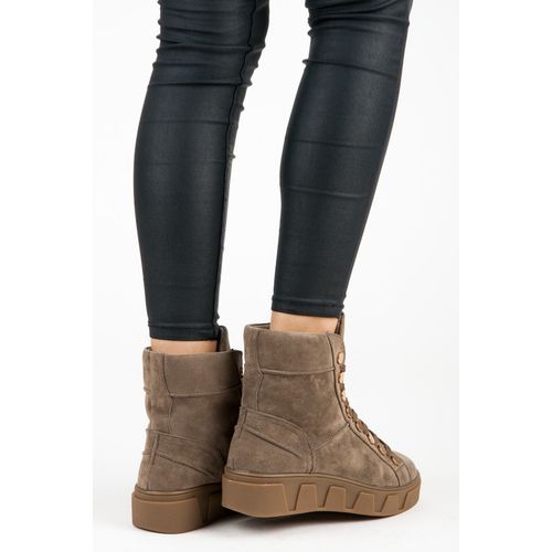 Wiązane Botki Na Platformie r.39 na Arena.pl