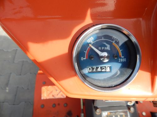 Mini Traktorek Hinomoto C144 na Arena.pl