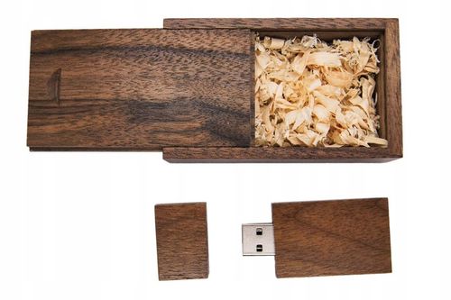 Pendrive drewniane USB 16 GB + pudełko + GRAWER na Arena.pl