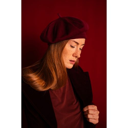 Beret Zima W Neapolu na Arena.pl