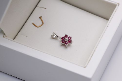 Wisiorek Staviori WBD1169 na Arena.pl