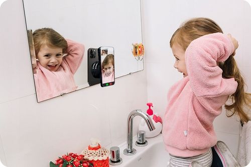 UCHWYT MAGNETYCZNY SAMOCHODOWY Z PRZYSSAWKĄ MAGSAFE QI INDUKCYJNY 15W na Arena.pl