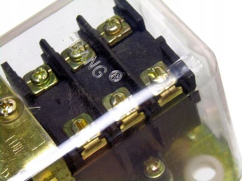 PRESOSTAT 400v włącznik ciśnieniowy do kompresora sprężarki 3 Fazy siłowy na Arena.pl