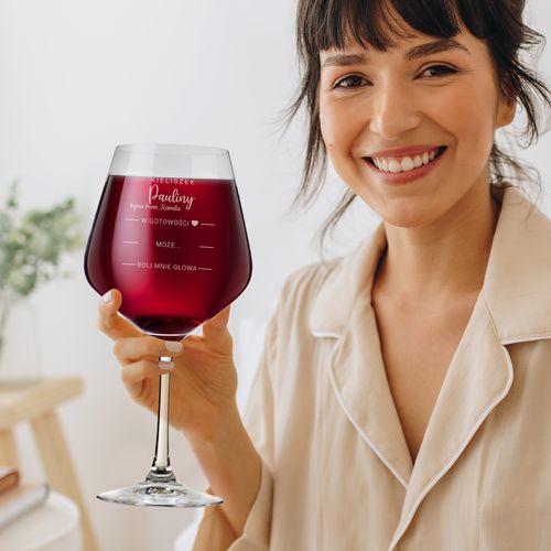Kieliszek do wina XXL 860 ml MEGA z GRAWEREM dla niej z pudełkiem na Arena.pl