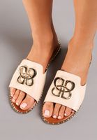 Jasnobeżowe Klapki na Płaskim Obcasie z Metalicznymi Zdobieniami 39