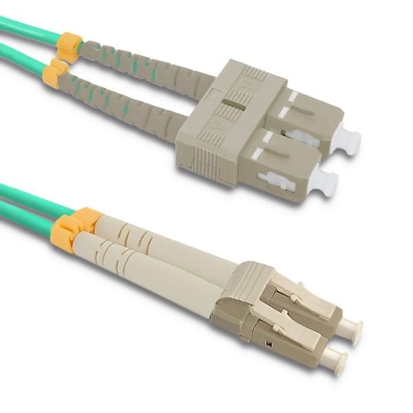 Qoltec Patchcord światłowodowy LC/UPC - SC/UPC | Multimode | 50/125 | OM4 | Duplex | 3m zdjęcie 1