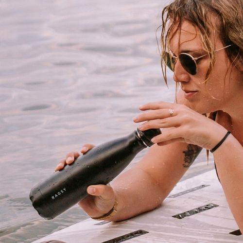 Butelka Termiczna Original 500 ml BPA FREE 12/24H - Midnight/ Czarna na Arena.pl