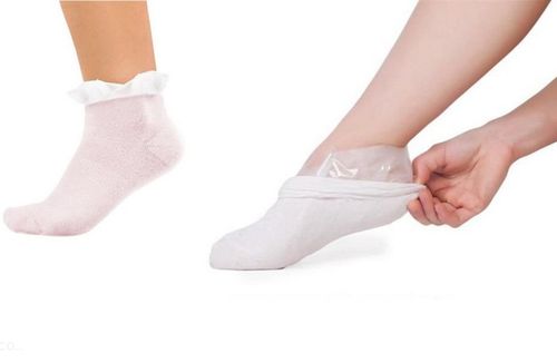 SKARPETKI ZŁUSZCZAJĄCE BASIC - RÓŻANE na Arena.pl