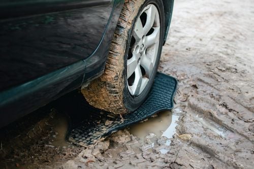 Dywanik gumowy kierowcy Opel Astra J 2009-2015 BasicProtect na Arena.pl