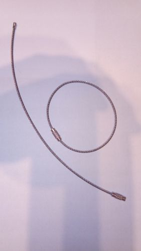 Breloczek pętla kółeczko skręcane długość 20cm HIT Do samochodu do kluczy na Arena.pl