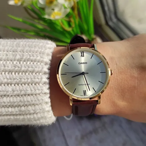 Zegarek Damski Casio LTP-VT01GL-9B + BOX na Arena.pl