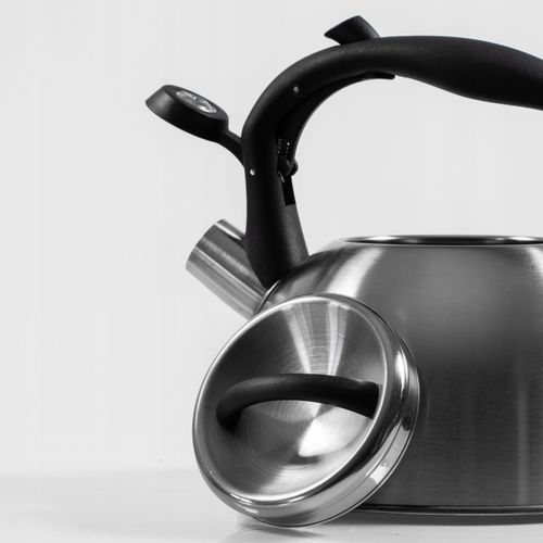 SREBRNY CZAJNIK Z GWIZDKIEM TRADYCYJNY 2,5 L INDUKCJA GAZ STAL na Arena.pl