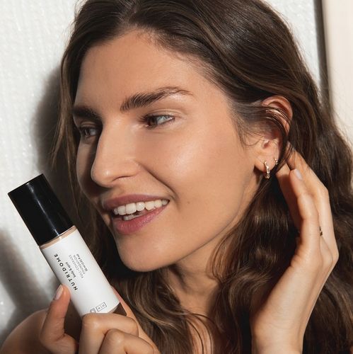 PODKŁAD do TWARZY mocno KRYJĄCY NUTRIDOME Wygładzający Trwały 04 BEIGE na Arena.pl