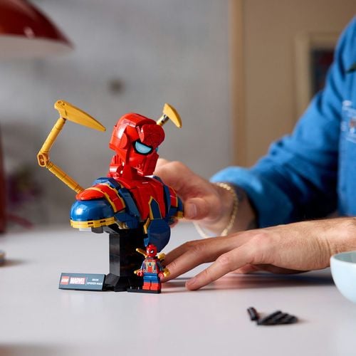 LEGO Popiersie Iron Spider-Mana 76326 na Arena.pl
