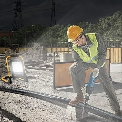 HALOGEN LED 50W Roboczy Budowlany IP65 z Uchwytem na Arena.pl