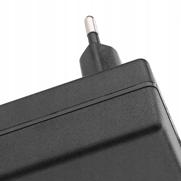 ŁADOWARKA ZAMIENNA DO ZASILACZA DC12,6V 2A zdjęcie 3