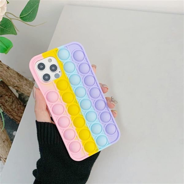 Etui Iphone 11 Pro Max Bąbelkowe Elastyczne Push Bubble Case zdjęcie 2