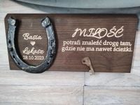 Deska magnetyczna z podkową podkowa wieszak na klucze noże magnes + grawer