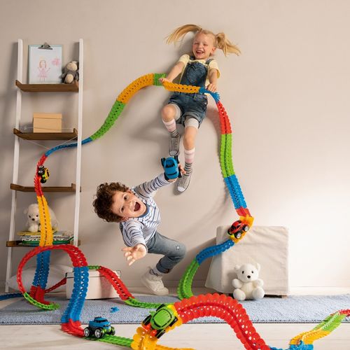 SMOBY FLEXTREME SAMOCHODZIK ZE ŚWIATŁEM DO TORU na Arena.pl