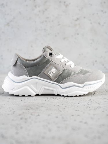 New Balance ML373GRE r.44 na Arena.pl