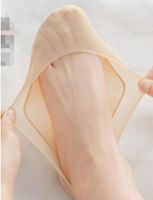 BALERINKI LASEROWE TRANSPARENTNE 1121 35-40 czarny