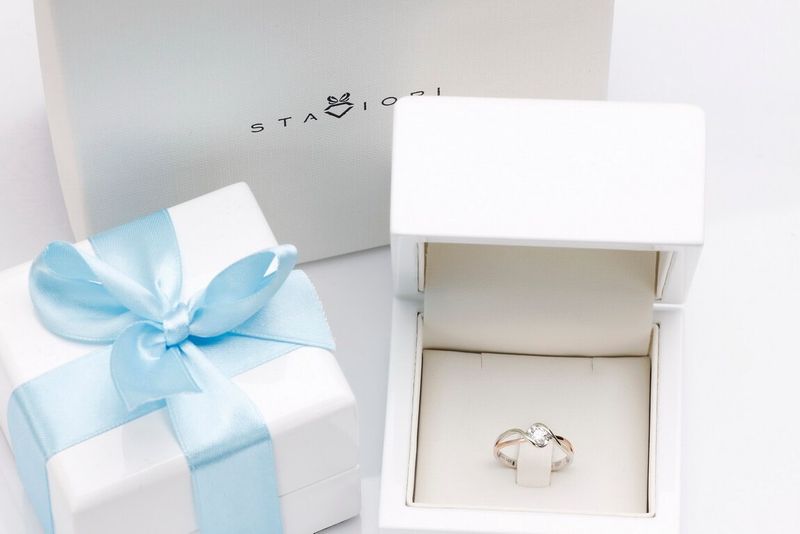 Emaga Złoty pierścionek PRD4357 - Diament zdjęcie 2