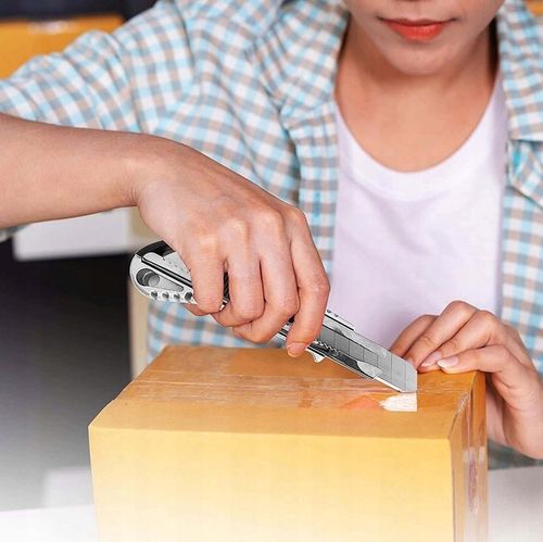 6x NÓŻ METALOWY NOŻYK TAPECIAK WYSUWANY Z OSTRZAMI OSTRZEM ŁAMANYM DO na Arena.pl