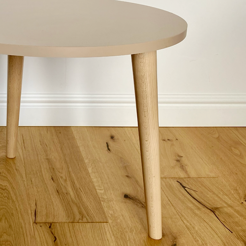 Stolik kawowy Skandynawski Biały mat + drewniane nogi na Arena.pl