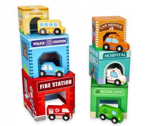 Piramida z kubeczków z pojazdami na Arena.pl