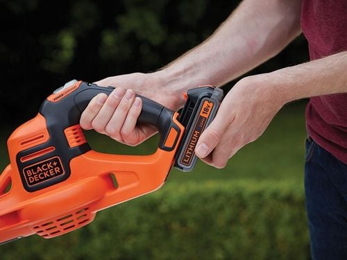 BLACK+DECKER DMUCHAWA 18V GWC1820PCB POWER COMMAND na Arena.pl