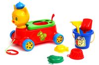 kot z zestawem do piasku