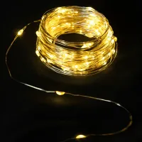 Lampki choinkowe drucikowe 50 LED ciepłe 5 m na 3 baterie AA dla przytulnego klimatu