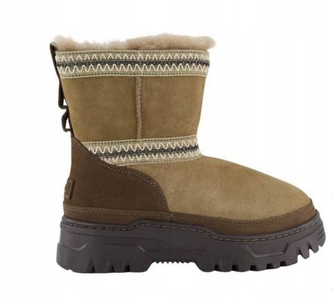 Ugg Classic Mini TrailGazer Boot w kolorze Hickory R41 na Arena.pl