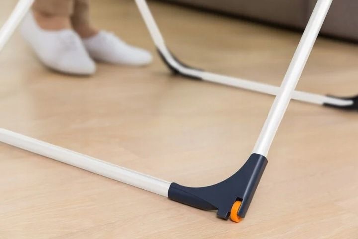 Suszarka na pranie VILEDA Universal - mała do domu balkonowa zdjęcie 8