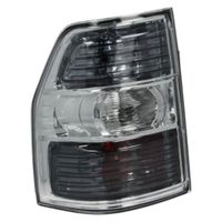 LAMPA TYLNA LEWA MITSUBISHI PAJERO IV 2011 2012 2013 2014 2015 2016 2017