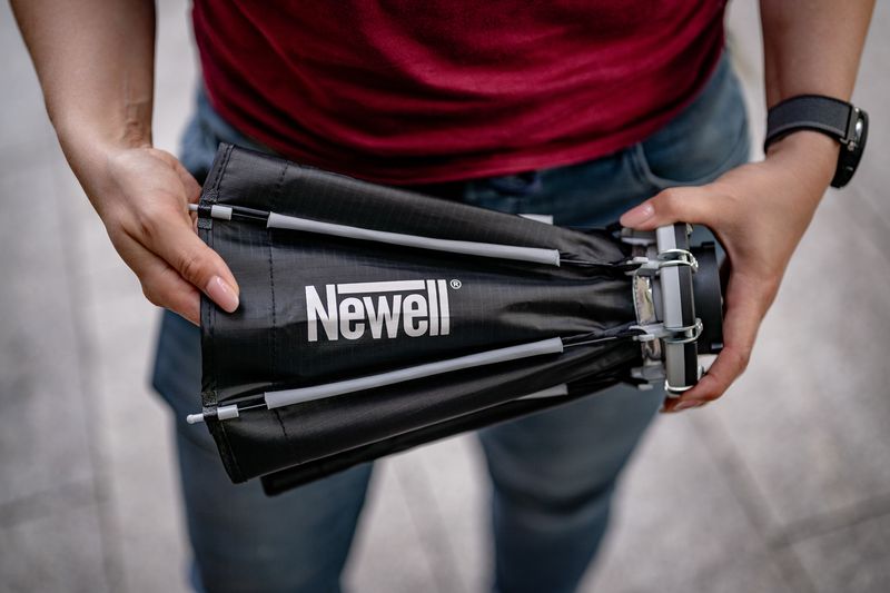 Softbox oktagonalny Newell 30 cm - Mini Bowens typ FM zdjęcie 16