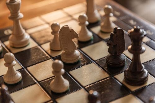 Szachy Turniejowe wypalane/ Szachy Staunton/ szachy drewniane /producent na Arena.pl