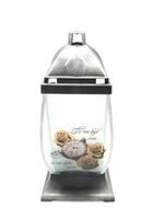 ZNICZ KAPLICZKA Z ZEGAREM SREBRNA BARYŁKA Z RÓŻAMI SZKLANY LAMPION HIT