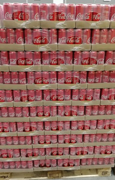 Coca-Cola Cherry Coke 330ml - paleta zdjęcie 1