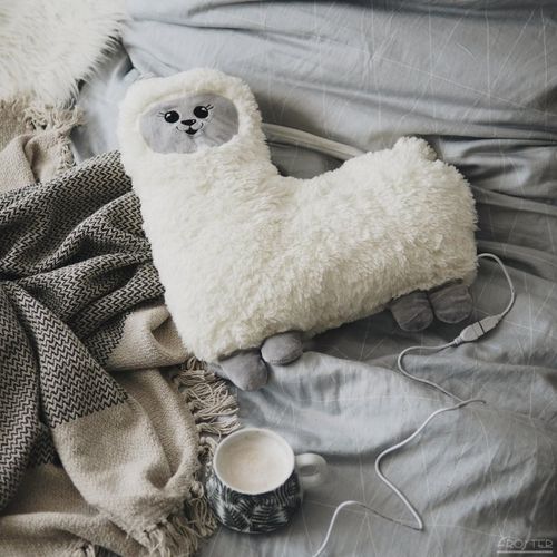 PrzytuLamka - Grzejąca Lama na Arena.pl