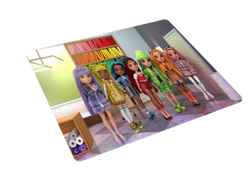 Podkładka pod myszkę Rainbow High na Arena.pl