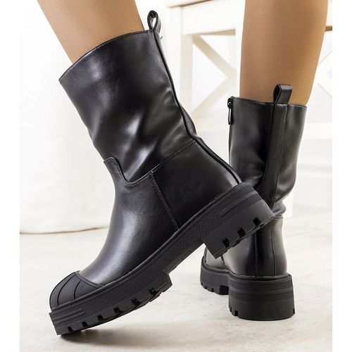 Czarne traperki r.37 na Arena.pl