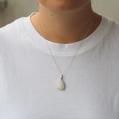 Zawieszka z Morganitem w srebrze rodowanym